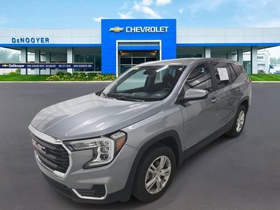 Used 2024 GMC Terrain SLE