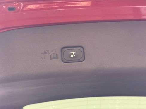 New 2024 Lincoln Nautilus Reserve w/ Equipment Group 202A image 52