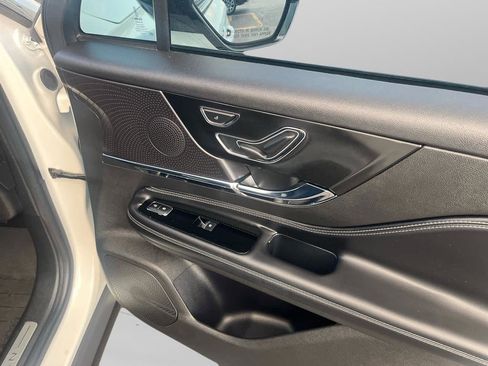 Used 2023 Lincoln Corsair Reserve w/ Jet Appearance Package image 15