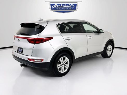 Used 2017 Kia Sportage LX AWD/4WD image 8