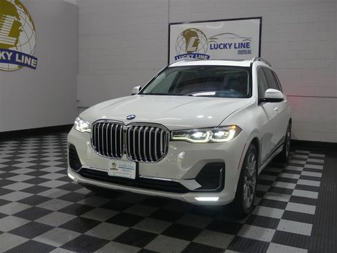 Used 2019 BMW X7 xDrive40i w/ Premium Package AWD/4WD image 4