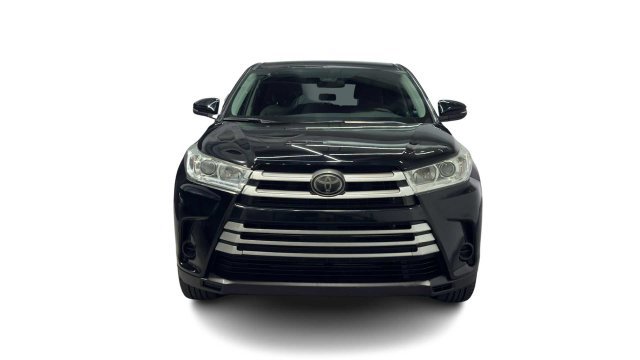Used 2019 Toyota Highlander LE FWD image 6