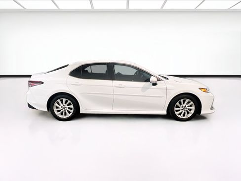 Used 2024 Toyota Camry LE w/ Convenience Package FWD image 22