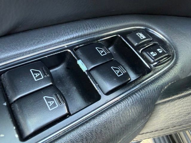 Used 2012 INFINITI QX56 4WD w/ Theater Pkg image 16