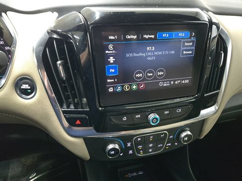 Used 2023 Chevrolet Traverse LT AWD/4WD image 24