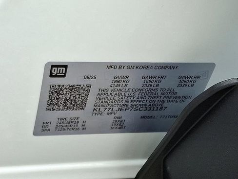 New 2025 Chevrolet Trax RS w/ Driver Confidence Package image 10