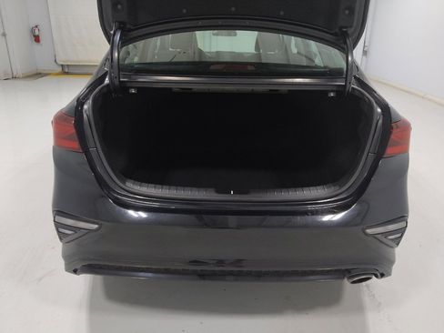 Used 2020 Kia Forte LXS FWD image 29