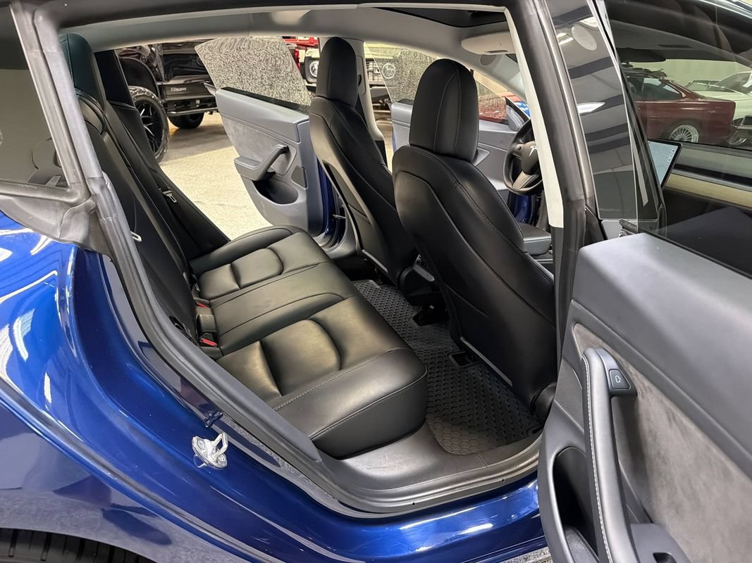 Used 2021 Tesla Model 3 Performance AWD/4WD image 35
