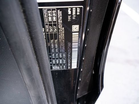 Used 2023 Mercedes-Benz Metris Passenger image 55