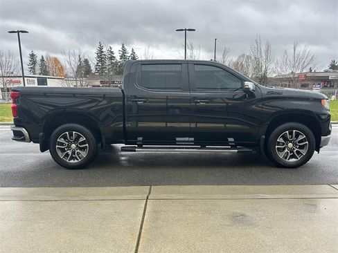 Used 2024 Chevrolet Silverado 1500 LT image 6