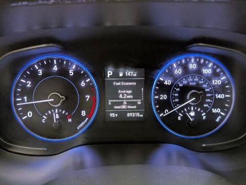 Used 2021 Hyundai Palisade SEL FWD image 22