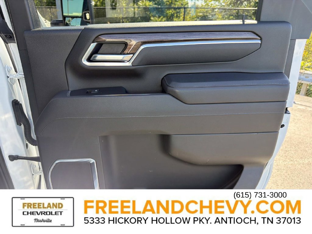 Used 2025 Chevrolet Silverado 2500 LT w/ Safety Package AWD/4WD image 22