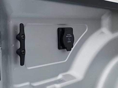 New 2026 RAM 2500 Tradesman AWD/4WD image 8
