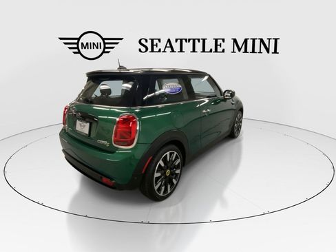 Used 2024 MINI Cooper SE FWD image 11