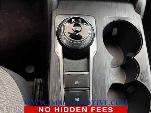 Used 2021 Ford Escape SE image 28