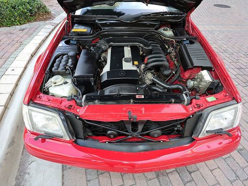 Used 1997 Mercedes-Benz SL 320 image 11