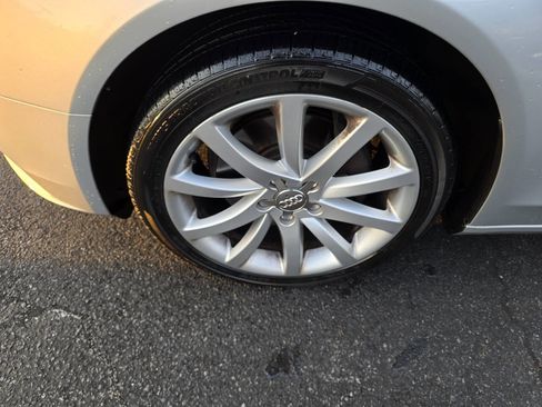 Used 2013 Audi A4 2.0T Premium Plus w/ Premium Plus Pkg image 10