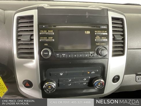 Used 2014 Nissan Frontier SV image 30