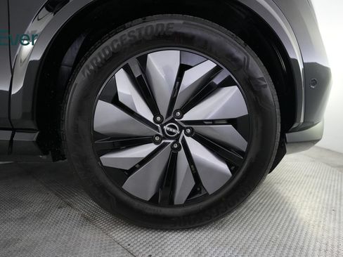 Used 2024 Nissan Ariya AWD image 20