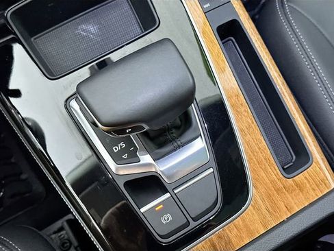 Used 2022 Audi Q5 2.0T Premium Plus w/ Premium Plus Package image 15