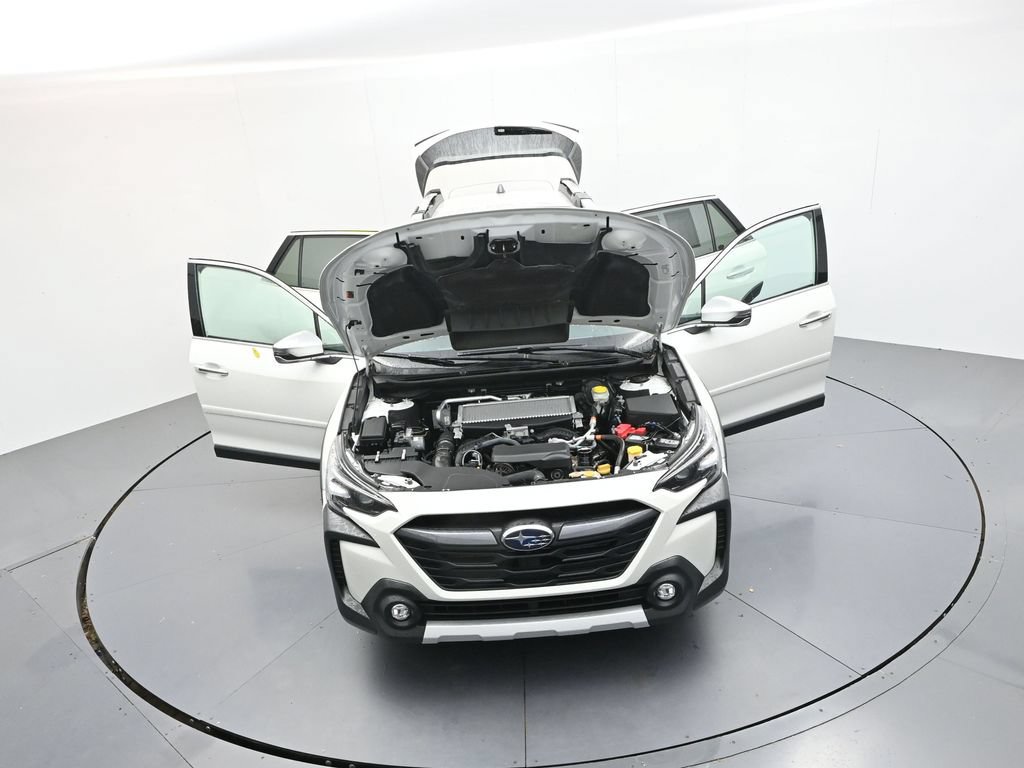Used 2025 Subaru Outback Touring XT AWD/4WD image 44