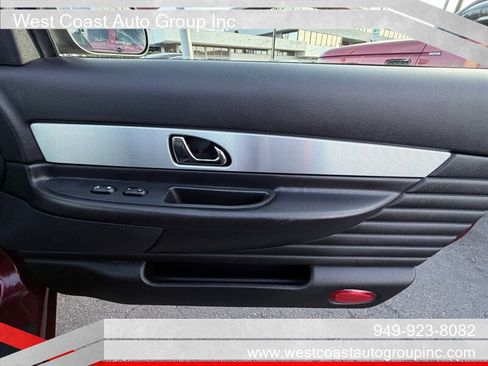 Used 2004 Ford Thunderbird Deluxe RWD image 21