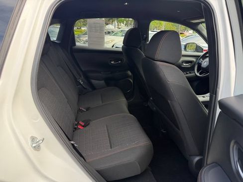 Used 2026 Honda HR-V Sport image 17