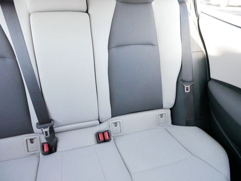 Certified 2022 Toyota Corolla LE image 14