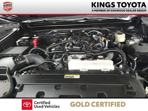 Certified 2024 Toyota Tacoma SR5 AWD/4WD image 21