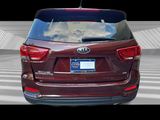 Used 2020 Kia Sorento LX image 5