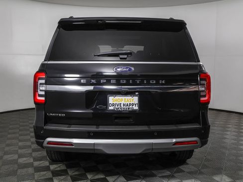Used 2023 Ford Expedition Limited image 16