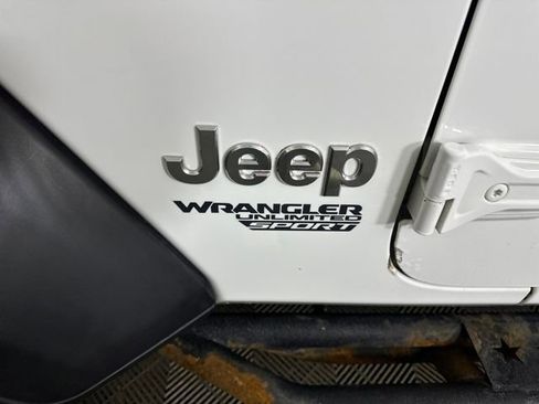 Used 2020 Jeep Wrangler Unlimited Sport AWD/4WD image 10