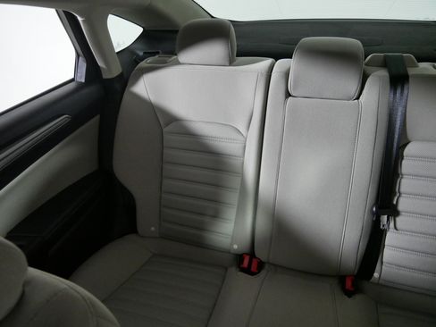 Used 2018 Ford Fusion S image 12