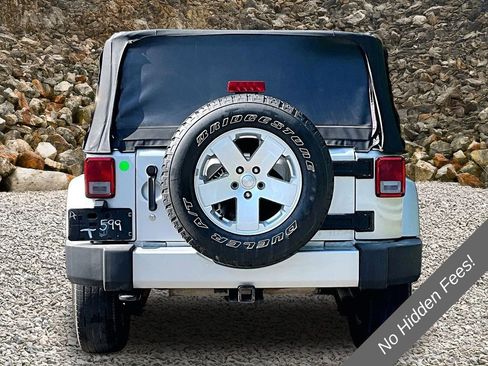Used 2012 Jeep Wrangler Sahara w/ Dual Top Group AWD/4WD image 4