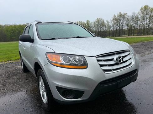 Used 2011 Hyundai Santa Fe GLS FWD image 6