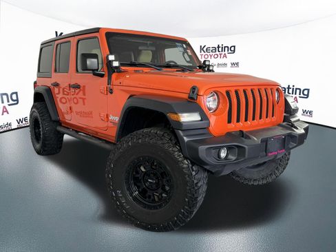 Used 2020 Jeep Wrangler Unlimited Sport S AWD/4WD image 3