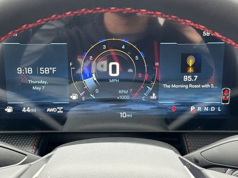 New 2026 Chevrolet Equinox RS w/ Convenience Package III AWD/4WD image 25