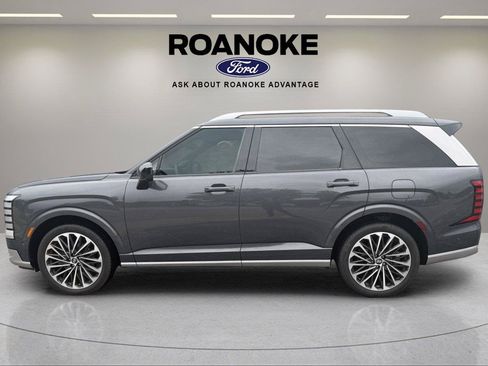 Used 2026 Hyundai Palisade Calligraphy AWD/4WD image 13