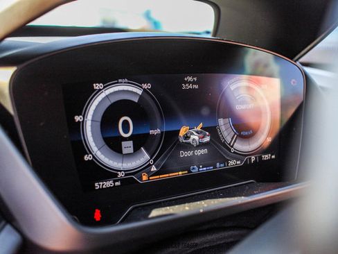 Used 2016 BMW i8 image 25