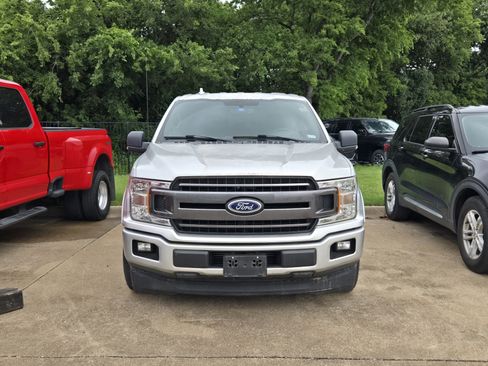 Used 2018 Ford F150 XLT w/ Equipment Group 302A Luxury RWD image 2