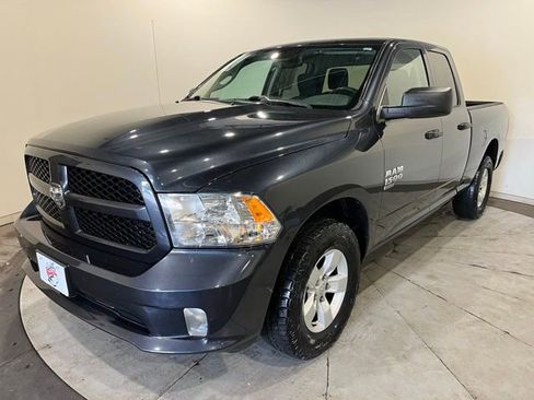 Used 2019 RAM 1500 Express AWD/4WD image 8