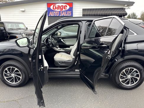 Used 2023 Mitsubishi Eclipse Cross SEL image 21