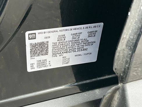 Used 2025 Chevrolet Equinox LT FWD image 29