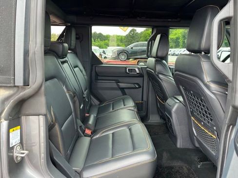 Certified 2024 Ford Bronco Badlands AWD/4WD image 9