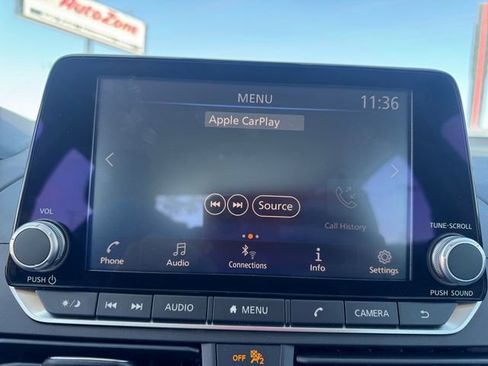 Used 2025 Nissan Altima 2.5 S image 11