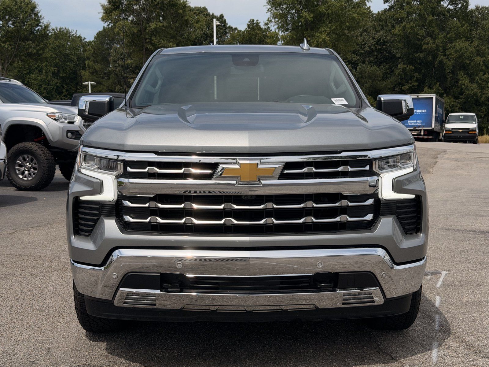 Used 2024 Chevrolet Silverado 1500 LTZ w/ LTZ Premium Package RWD image 6