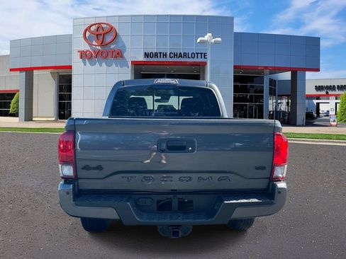 Used 2023 Toyota Tacoma SR5 AWD/4WD image 7
