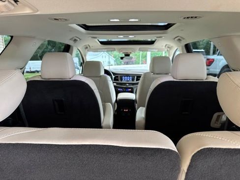 Used 2023 Buick Enclave Premium w/ Experience Buick Package AWD/4WD image 34