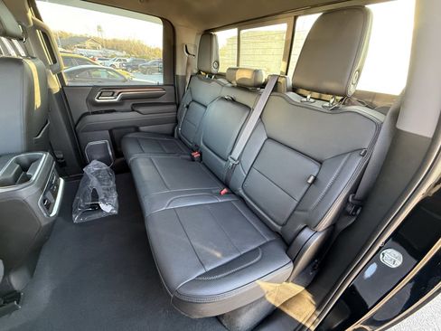 Used 2024 GMC Sierra 2500 Denali w/ Denali Reserve Package image 26