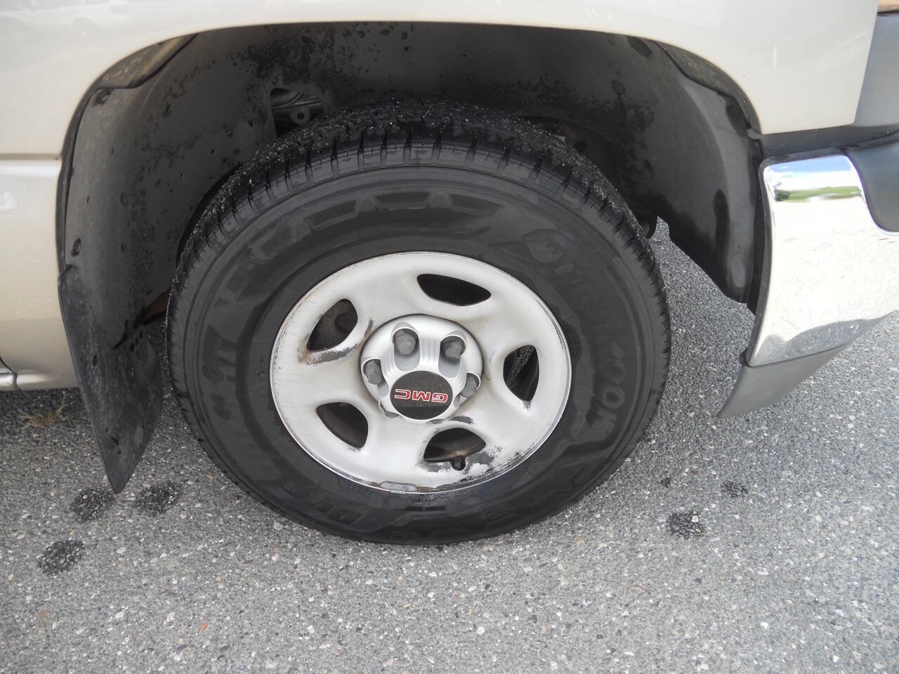 Used 2002 GMC Sierra 1500 2WD Regular Cab image 32